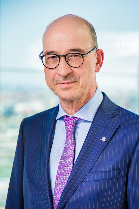 Burkhart_Ganzenbein_Portrait Burkhart_Ganzenbein_Portrait