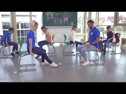 Preview image for the video "Der Ball rollt zu uns (Partnerübung)".
