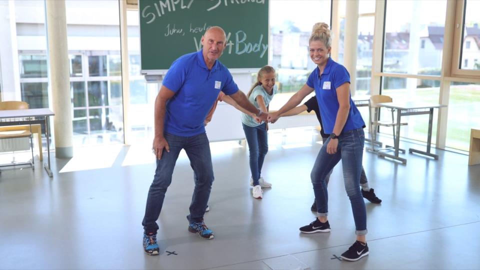 Preview image for the video "Flexibility Kid".