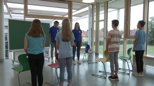 Preview image for the video "Ampelmännchen".