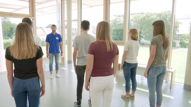 Preview image for the video "Weltenbummeln".