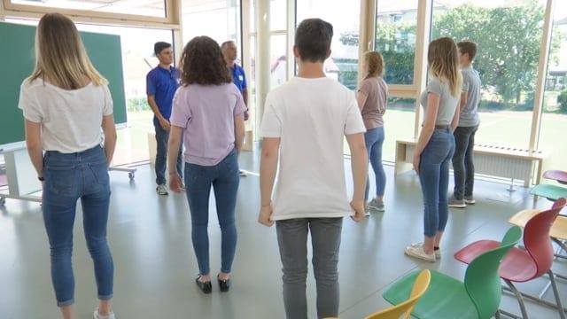 Preview image for the video "Fixiere dein Ziel".