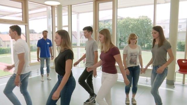 Preview image for the video "Hör.Spiel".