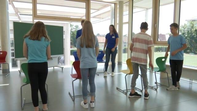 Preview image for the video "Sessel.Kreis".